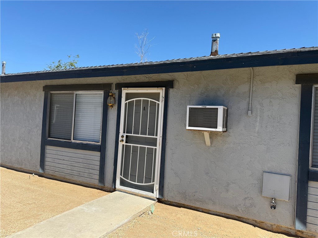 18196 Larkspur Road A Property Photo 2