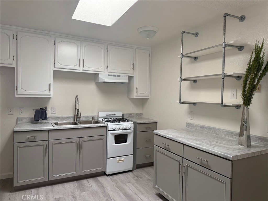 18196 Larkspur Road A Property Photo 5