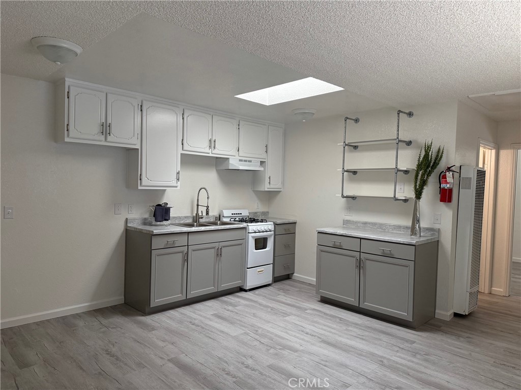 18196 Larkspur Road A Property Photo 6