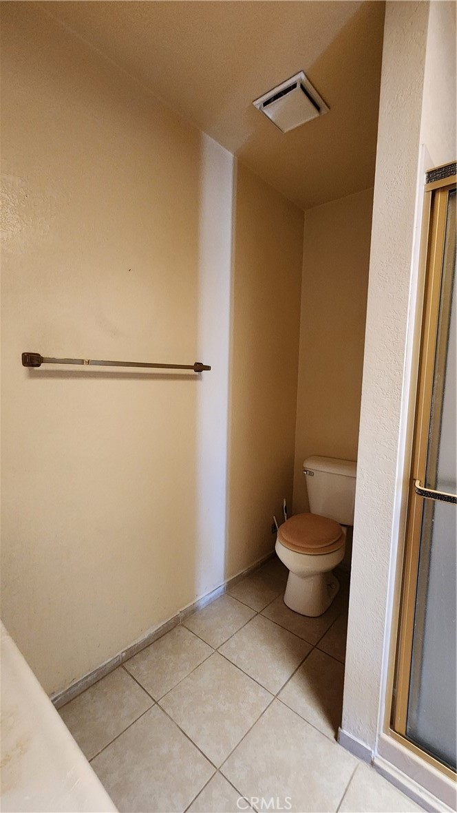 17461 Preston Street Property Photo 6