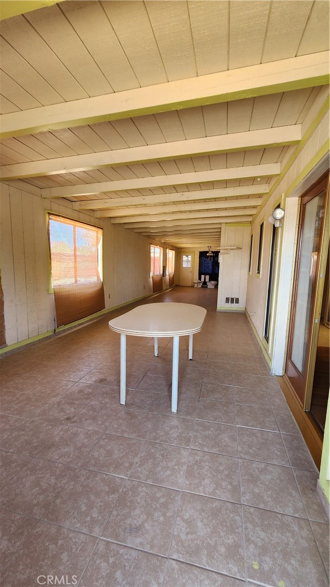 17461 Preston Street Property Photo 7