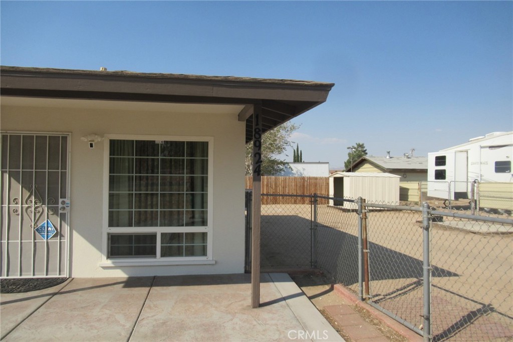 18924 Vine Street Property Photo 3