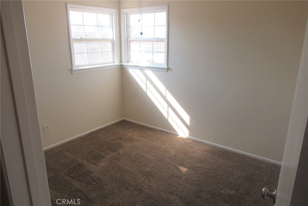 18924 Vine Street Property Photo 9