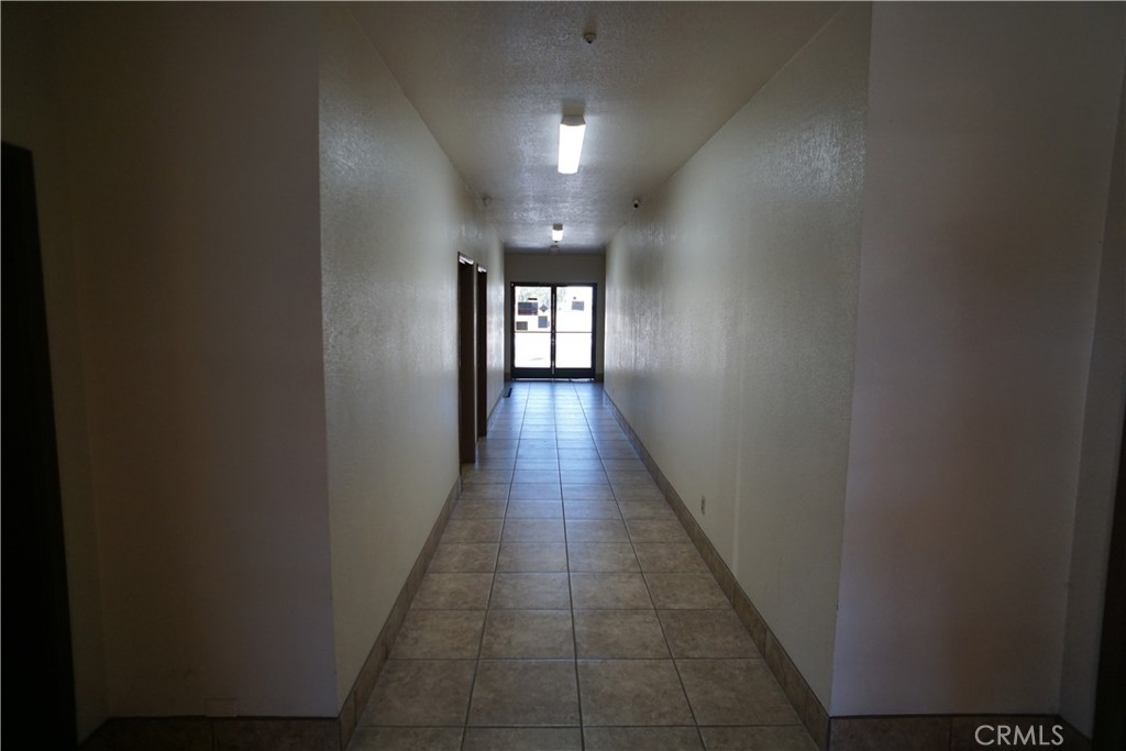 14201 Kentwood Boulevard Property Photo 9
