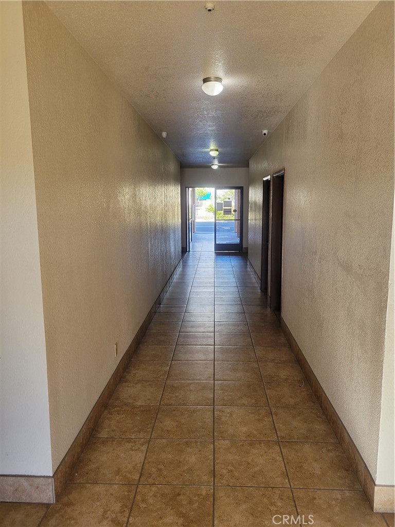 14201 Kentwood Boulevard Property Photo 10