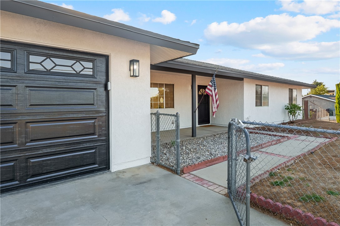 7046 7th Property Photo 2