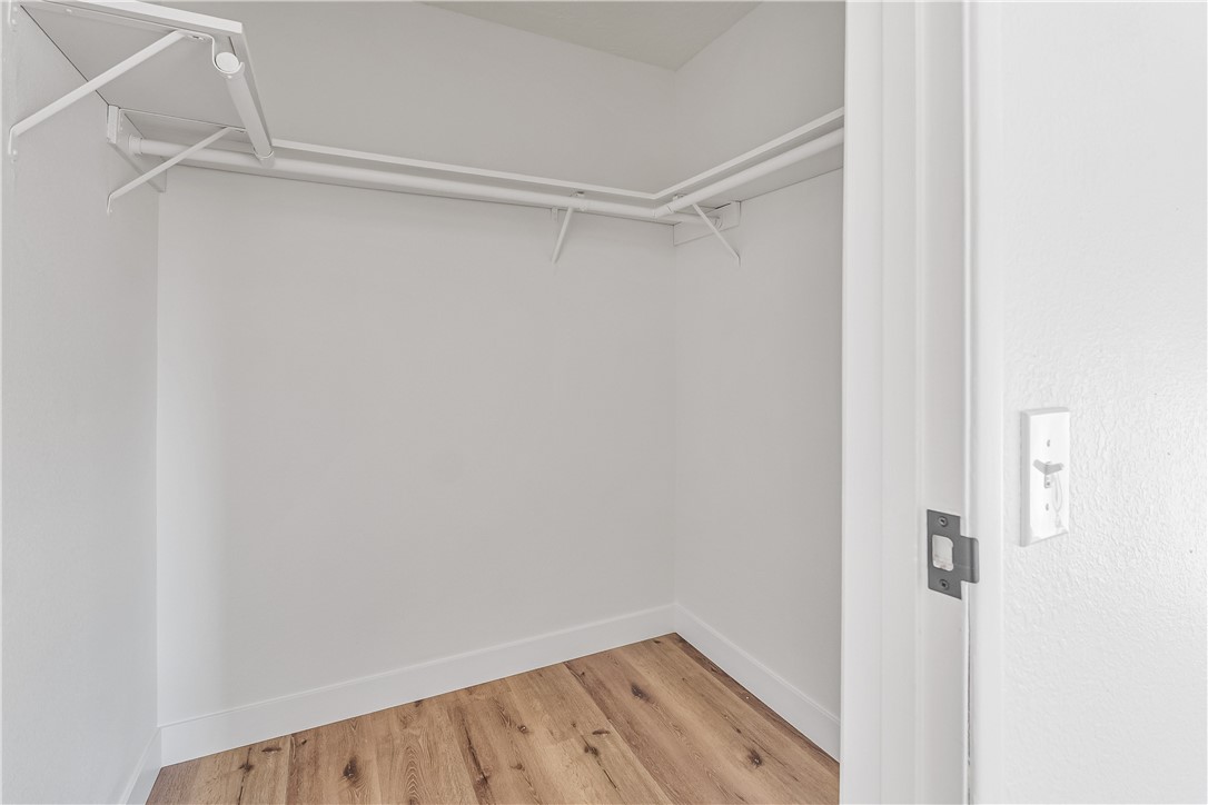 7046 7th Property Photo 28