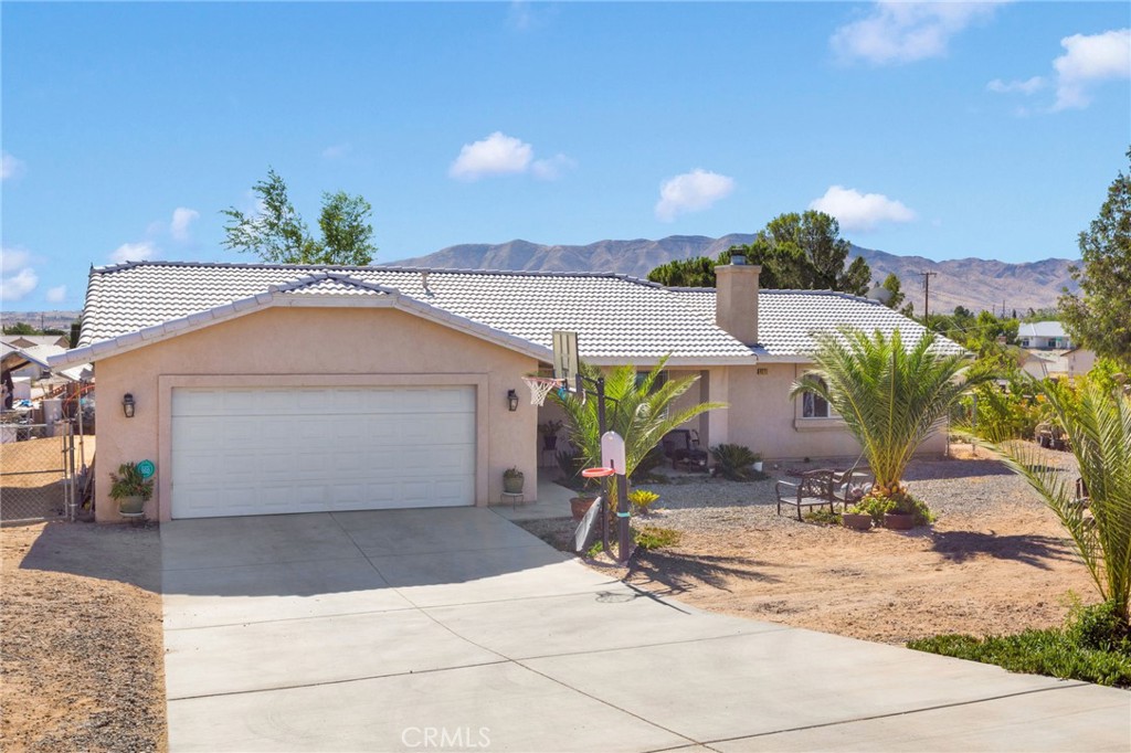 9271 Espada Avenue Property Photo 1