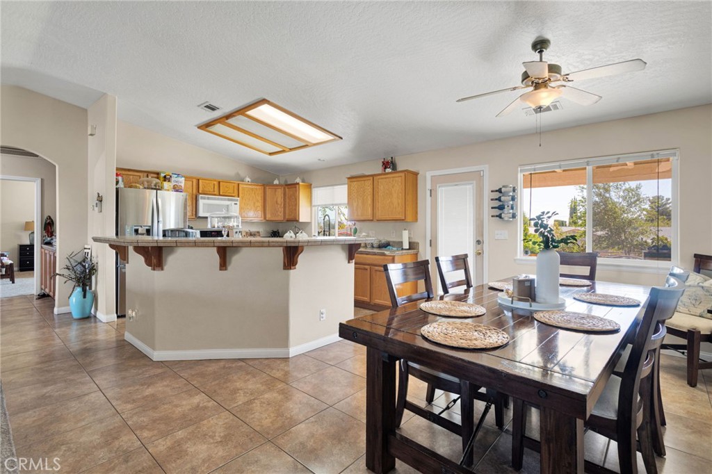 9271 Espada Avenue Property Photo 9