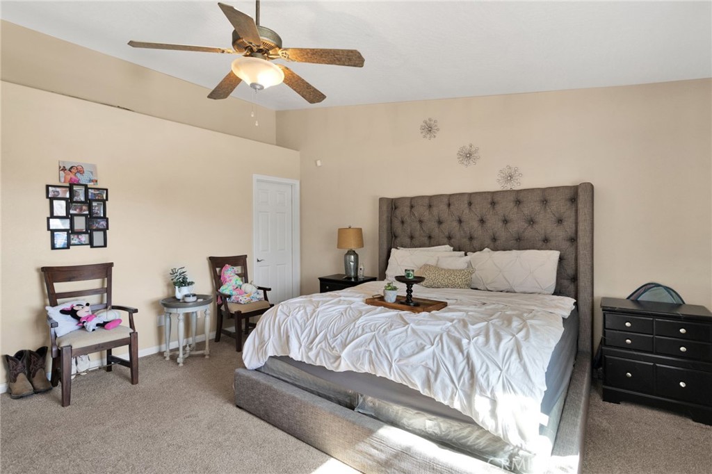 9271 Espada Avenue Property Photo 14