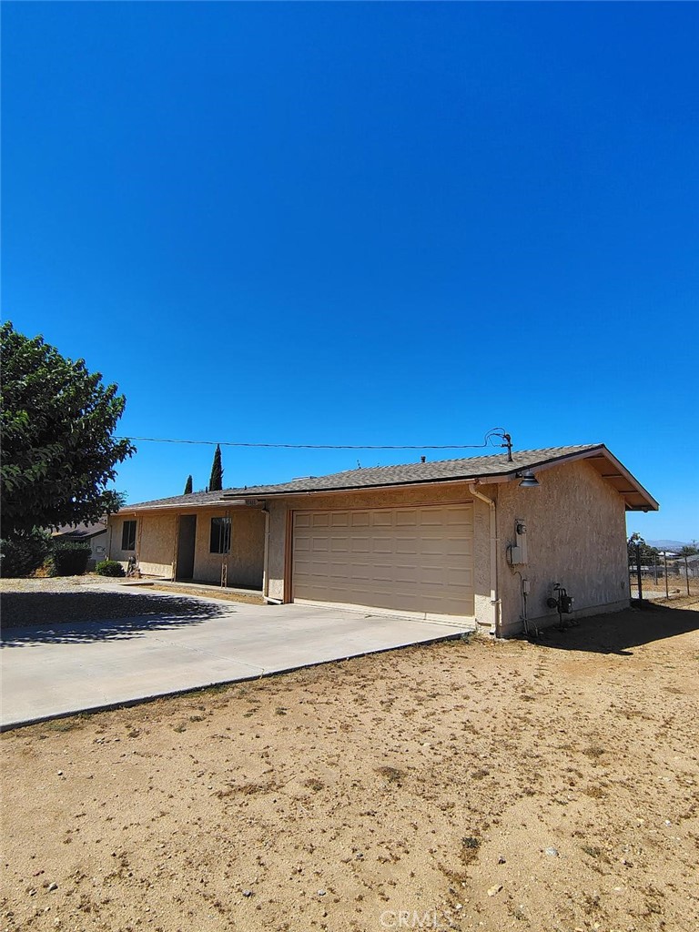 17416 Trinity Drive Property Photo 2