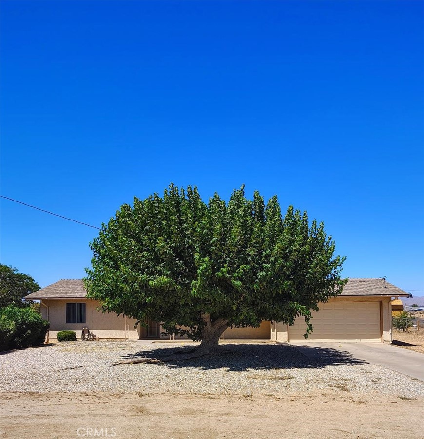 17416 Trinity Drive Property Photo 3