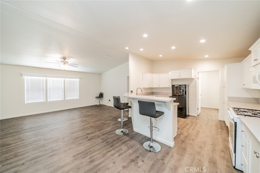 1573 Smoke Tree Road Property Photo 11