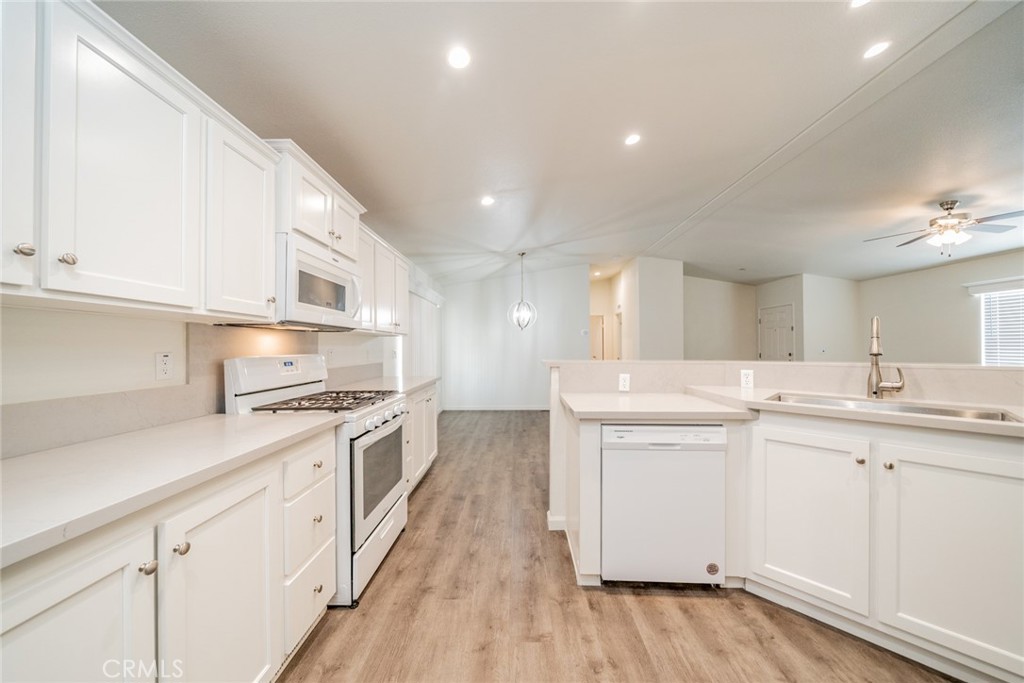1573 Smoke Tree Road Property Photo 15