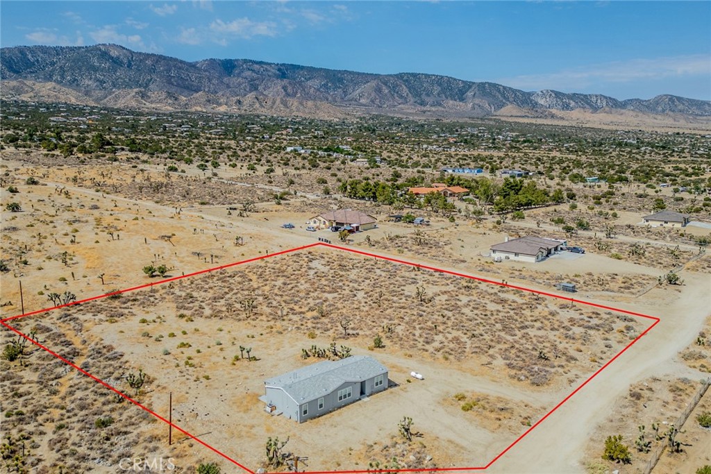 1573 Smoke Tree Road Property Photo 34