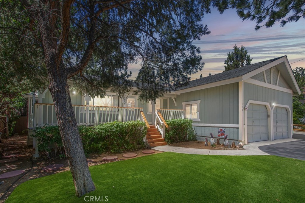 377 Sites Way Property Photo 1