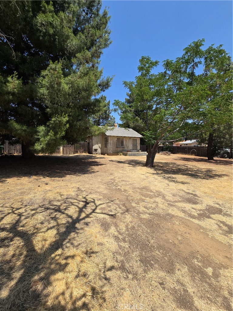 1675 W Williams Street Property Photo 3