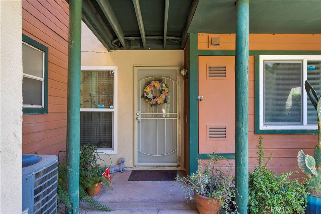 2660 Twain Dr 15 Property Photo 3