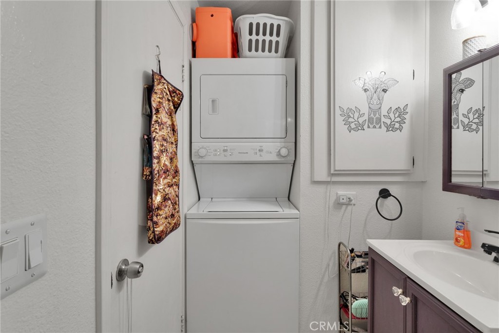 2660 Twain Dr 15 Property Photo 14