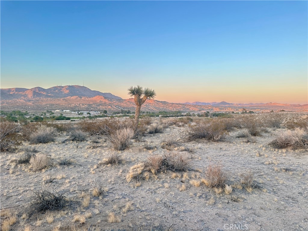 0 Off Air Expressway Property Photo 1