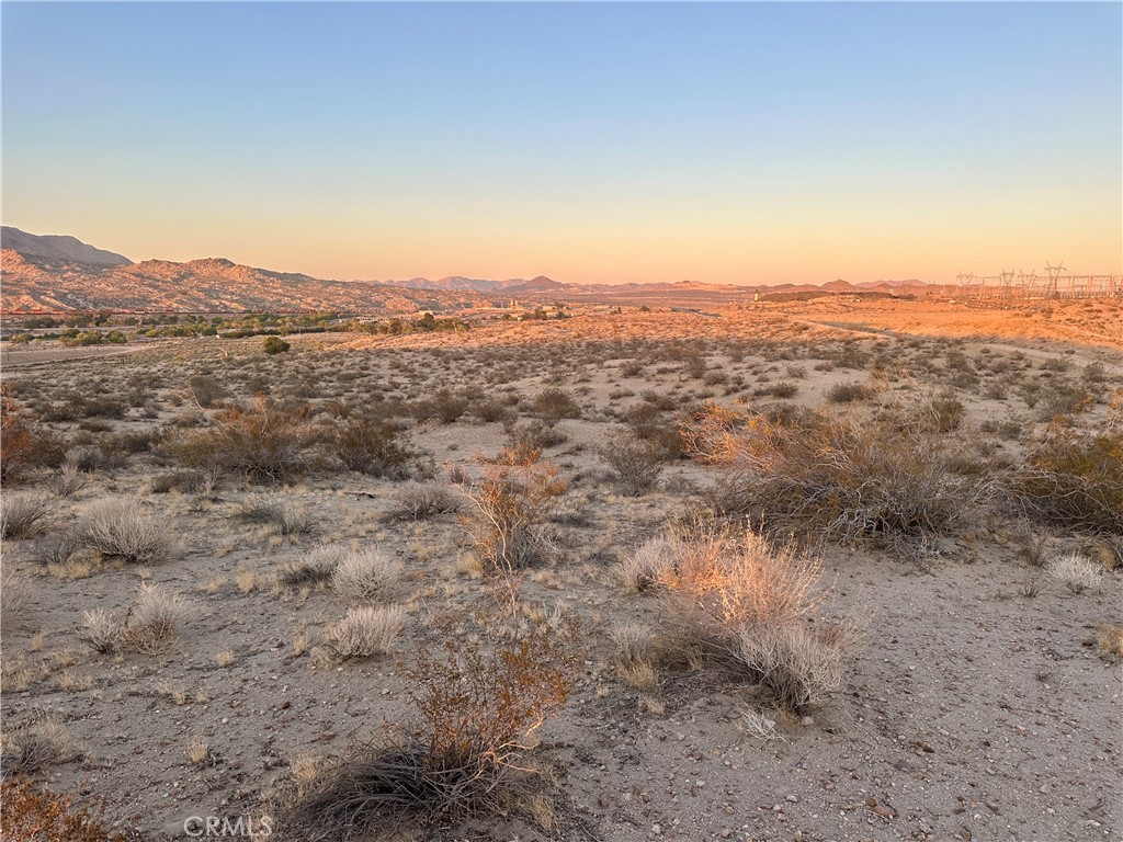 0 Off Air Expressway Property Photo 6