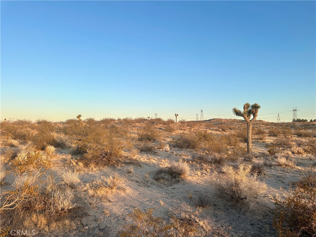 0 Off Air Expressway Property Photo 7