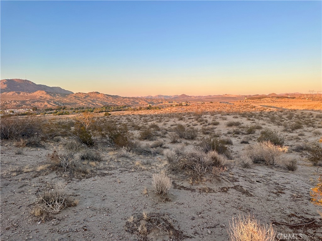 0 Off Air Expressway Property Photo 8