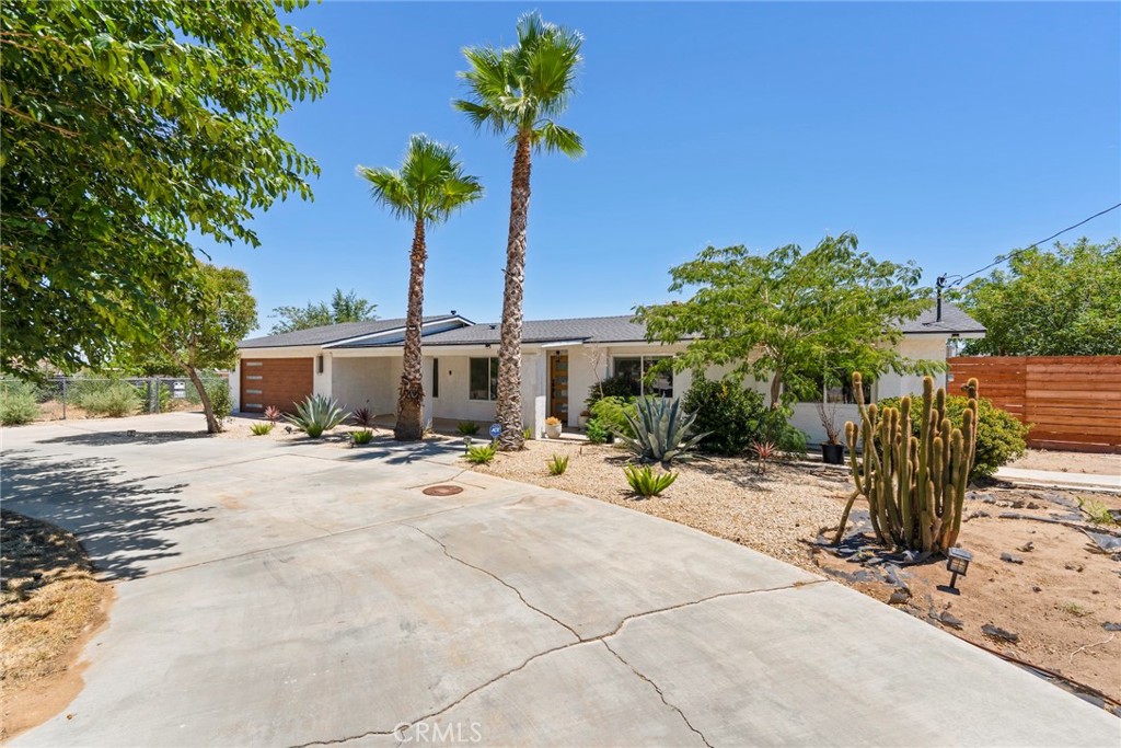 8263 3rd Avenue Property Photo 3