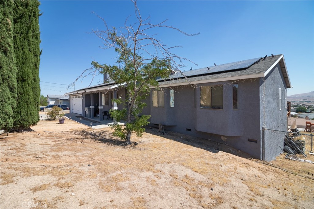 7935 Gaylop Ave Property Photo 4