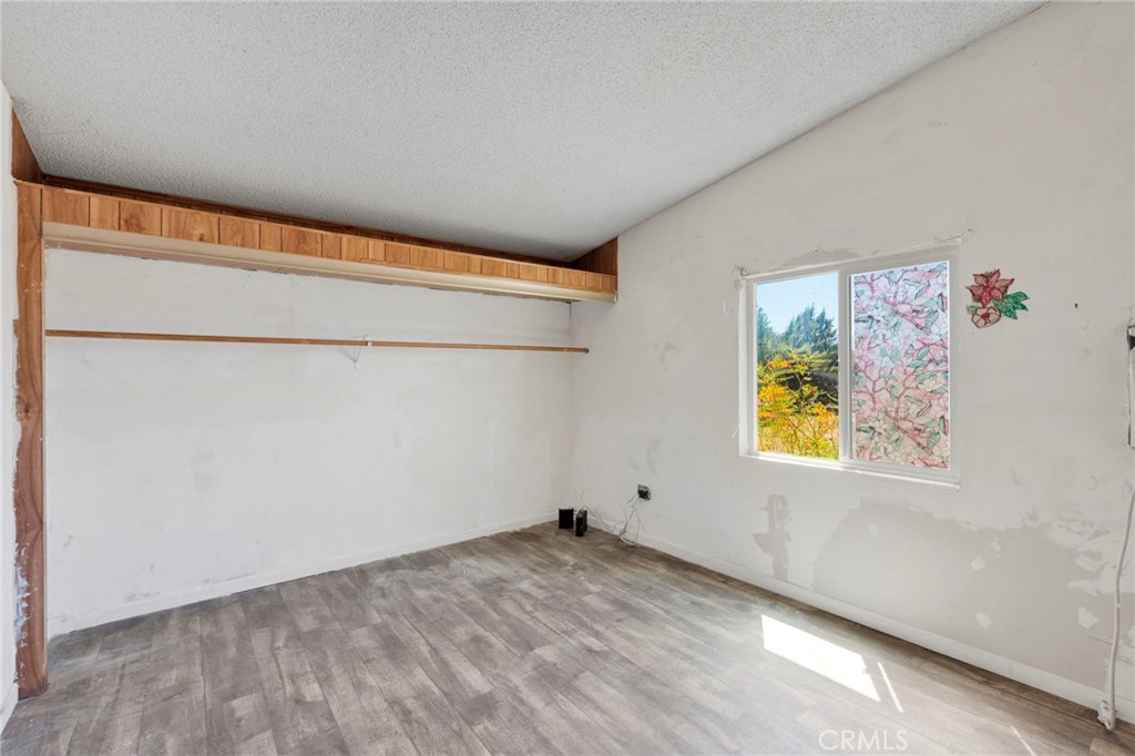 9764 Wild Rose Road Property Photo 12