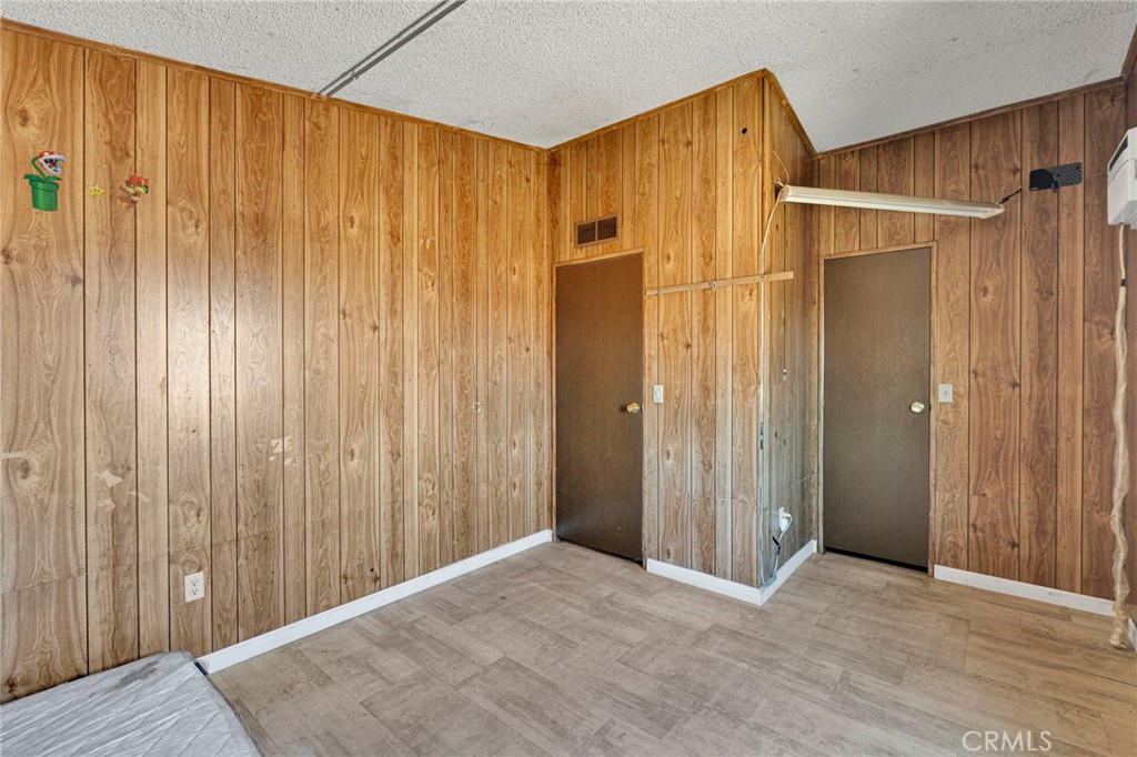 9764 Wild Rose Road Property Photo 16