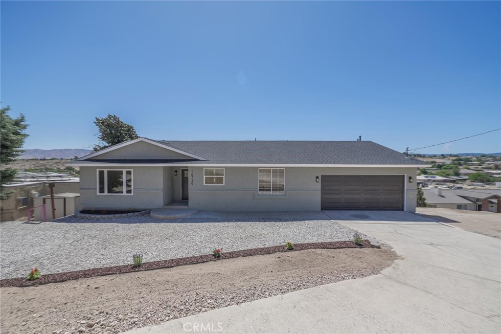 16739 Mission Street Property Photo 1