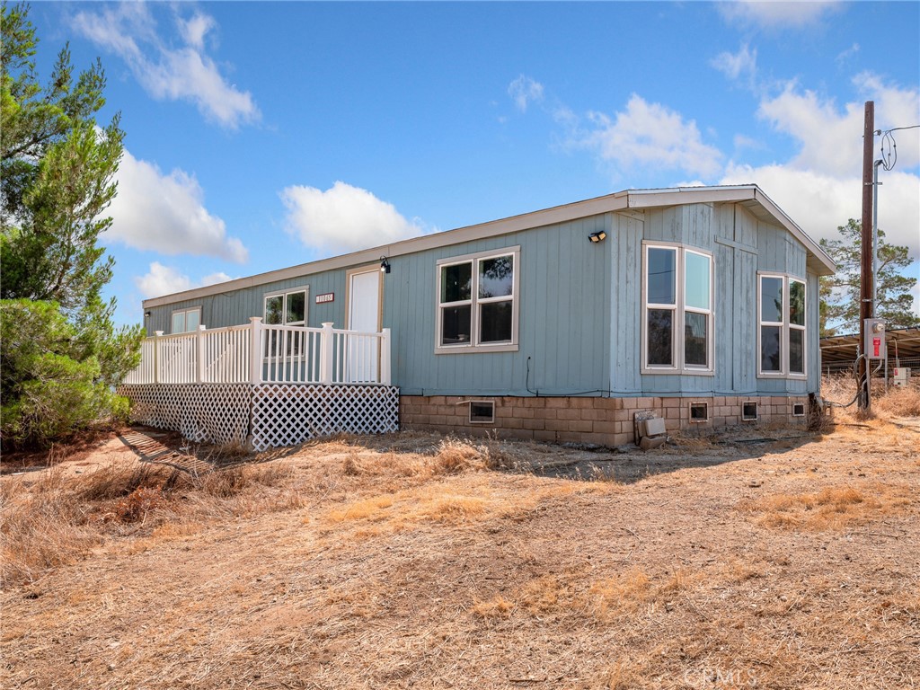 11065 Pacific Road Property Photo 1