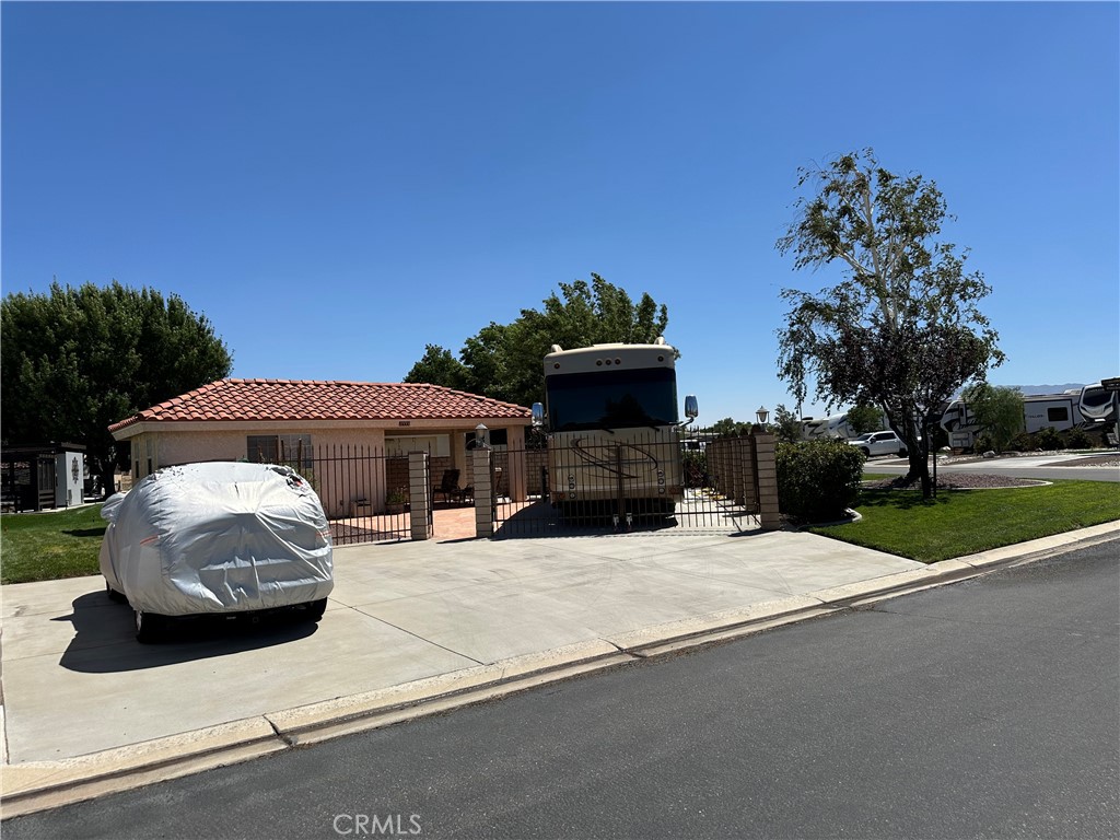 11555 Wedgewood Drive Property Photo 3