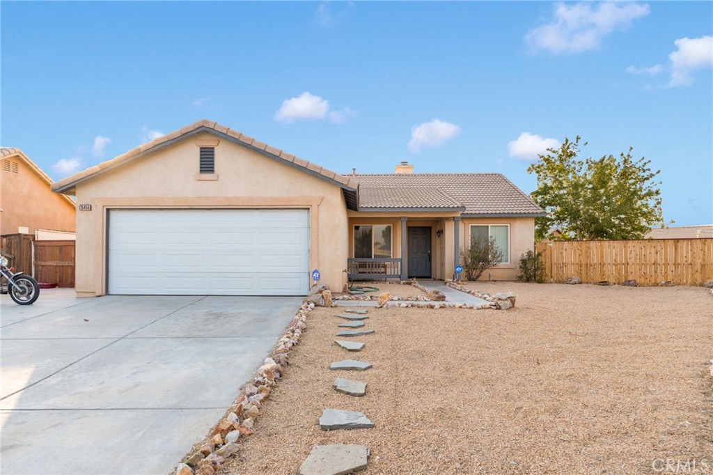 15466 Ross Drive Property Photo 1