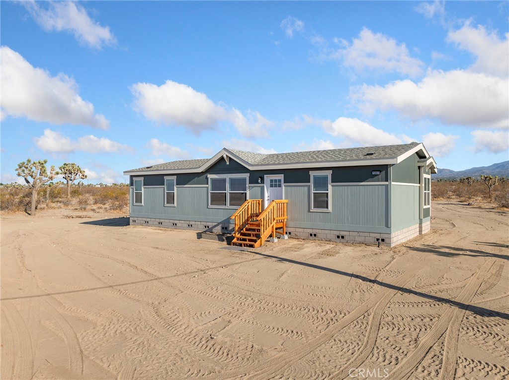 1083 Danbury Road Property Photo 1