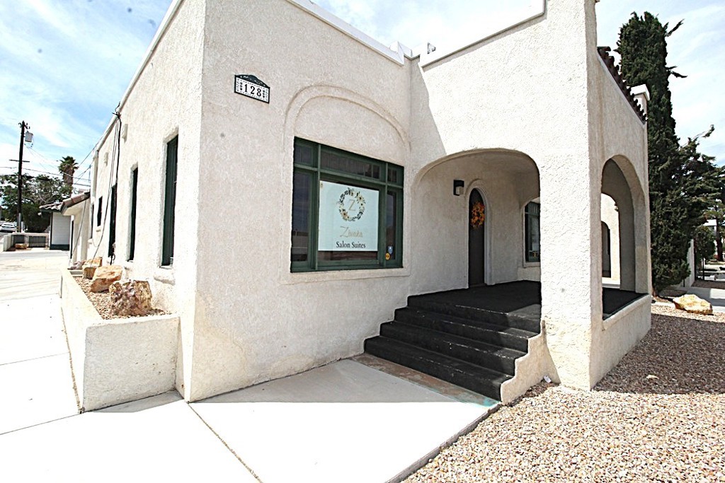128 E Fredricks Street Property Photo 1