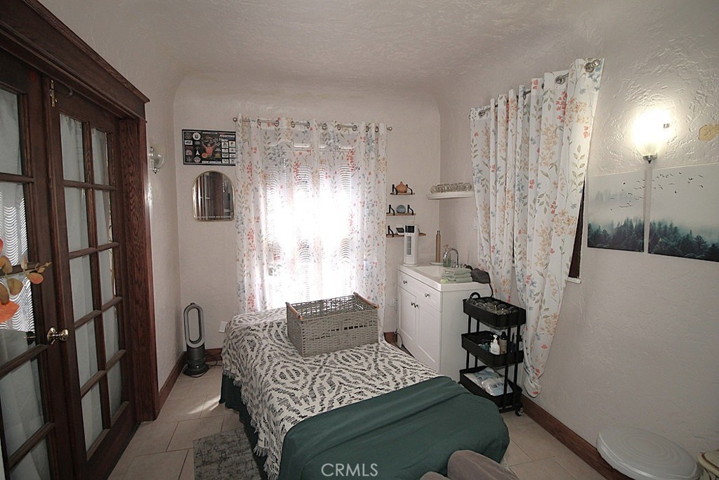 128 E Fredricks Street Property Photo 33