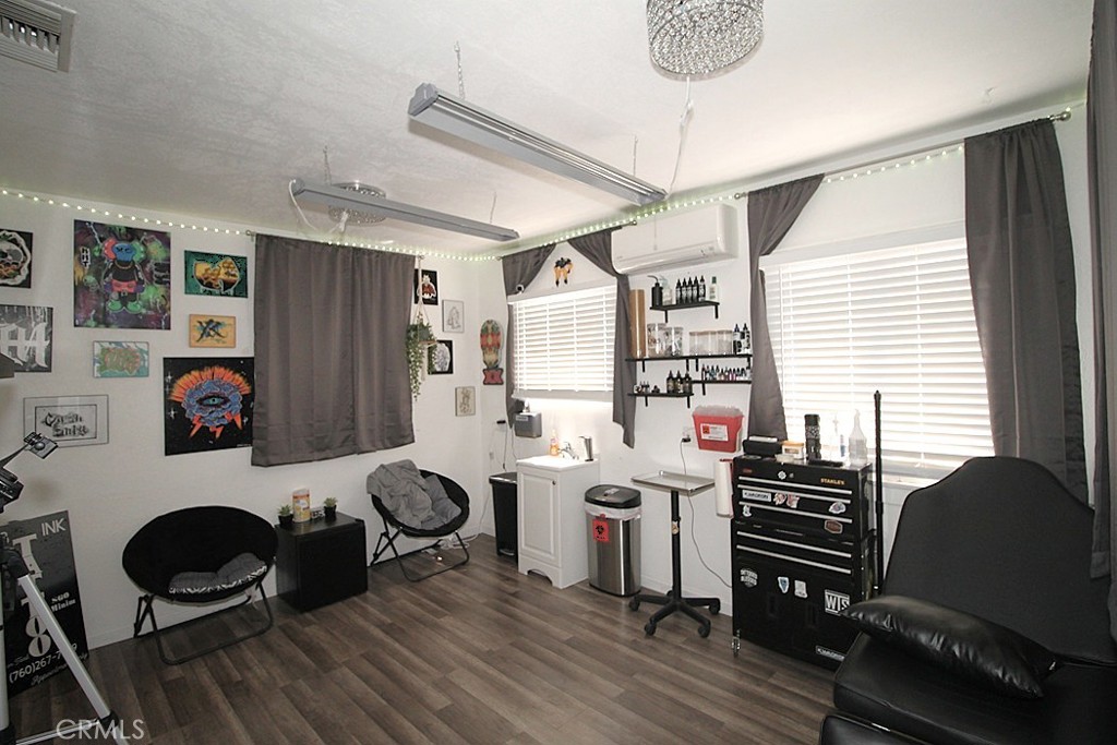 128 E Fredricks Street Property Photo 37