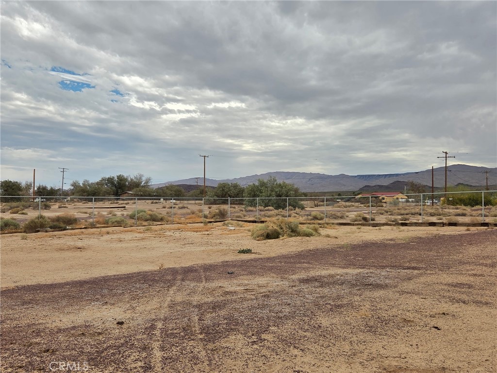45985 National Trails Highway Property Photo 6