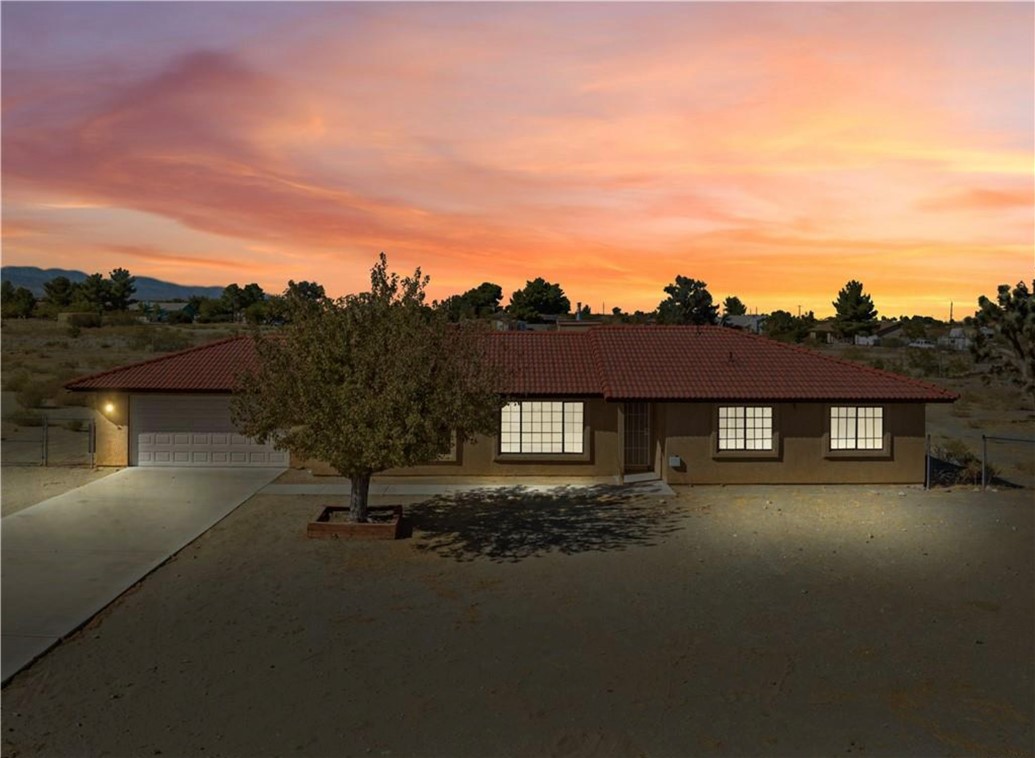 14022 Valle Vista Road Property Photo 1