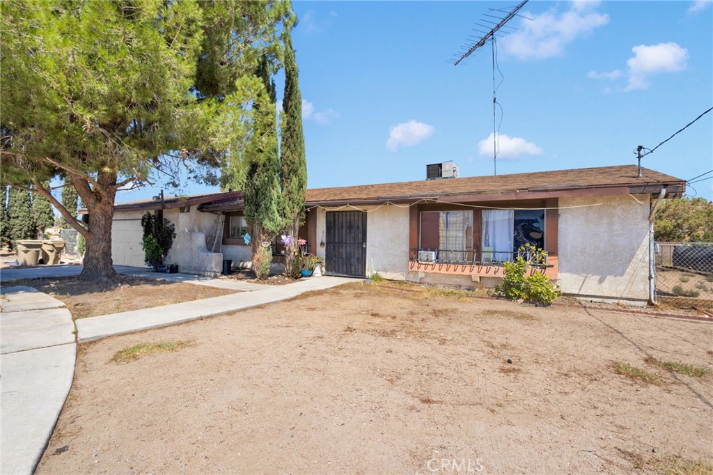 14720 Main Street Property Photo 3