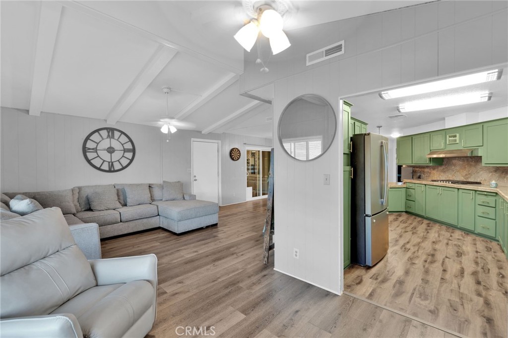 15252 Seneca Rd 343 Property Photo 12