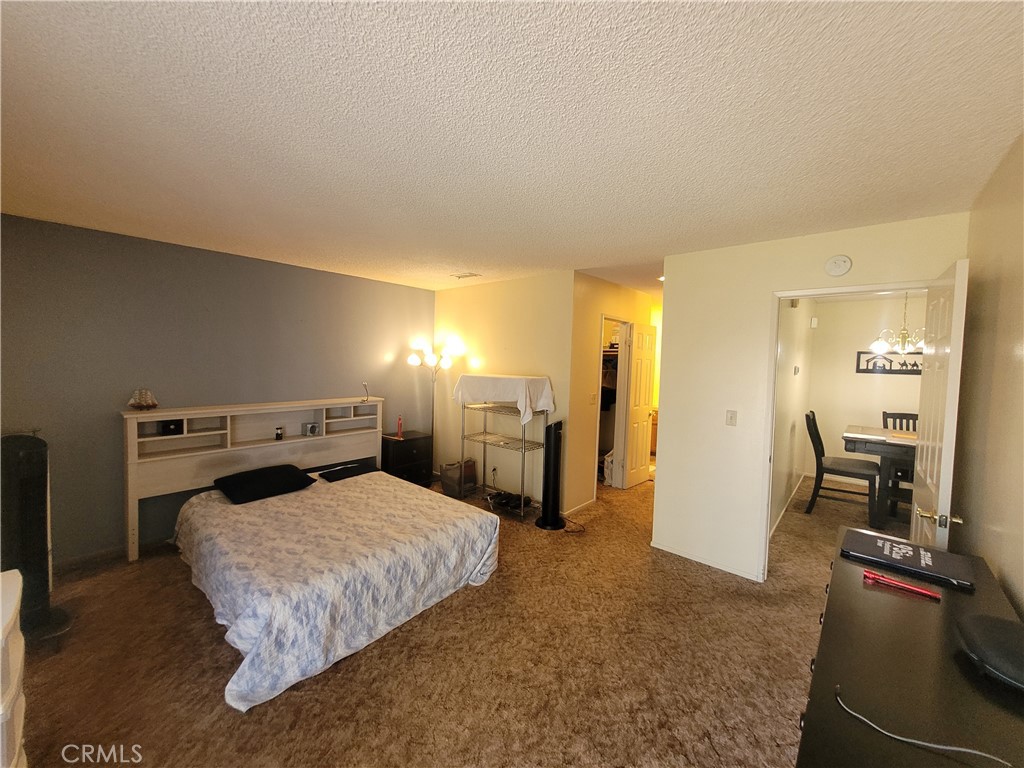 19218 Elm Drive Property Photo 10