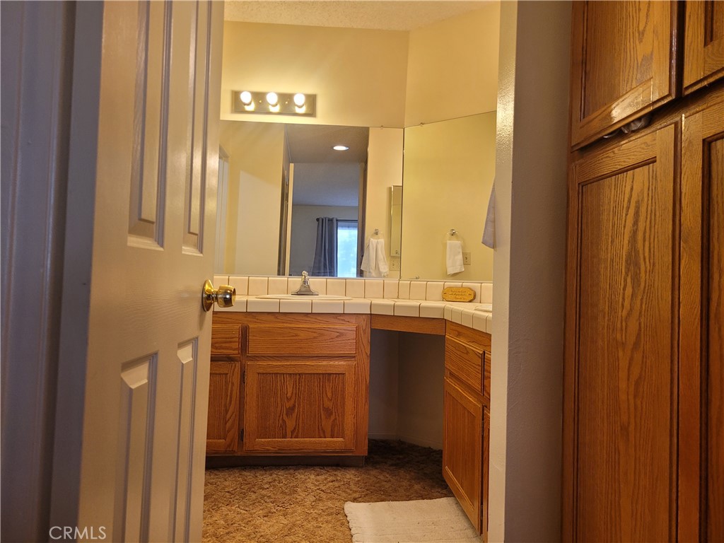 19218 Elm Drive Property Photo 12