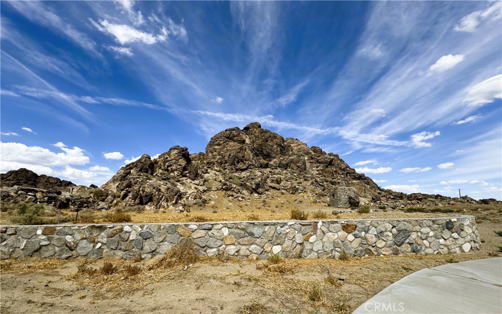 30588 Ca-18 Property Photo 2