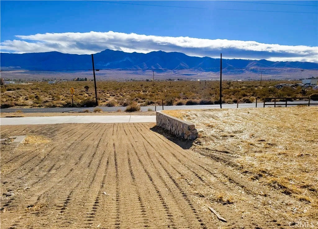 30588 Ca-18 Property Photo 6