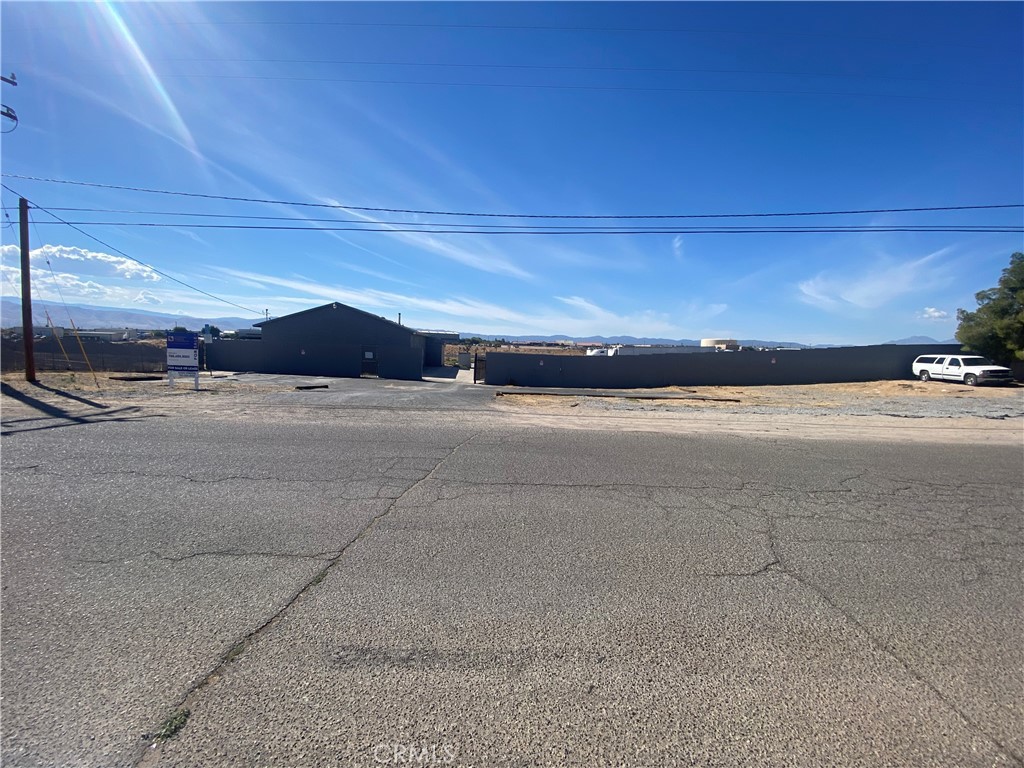 17011 Darwin Avenue Property Photo 4