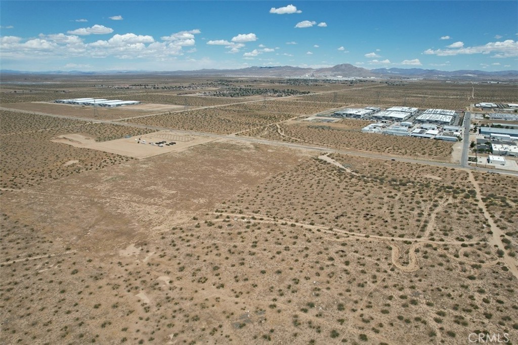 17374 Koala Road Property Photo 17