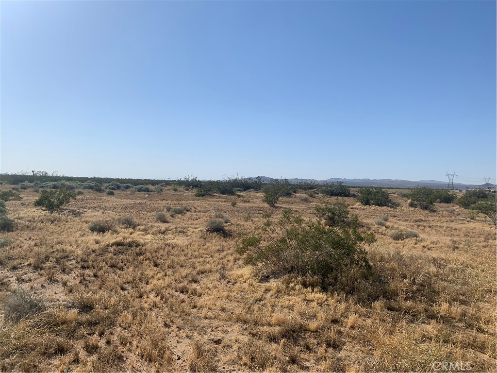 17374 Koala Road Property Photo 26